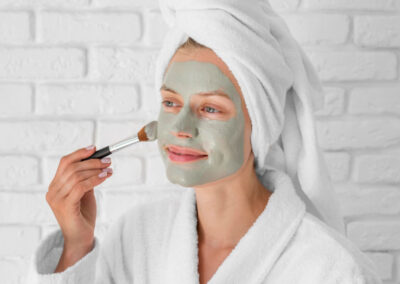 Refreshen and Brighten Skin With This DIY Face Mask